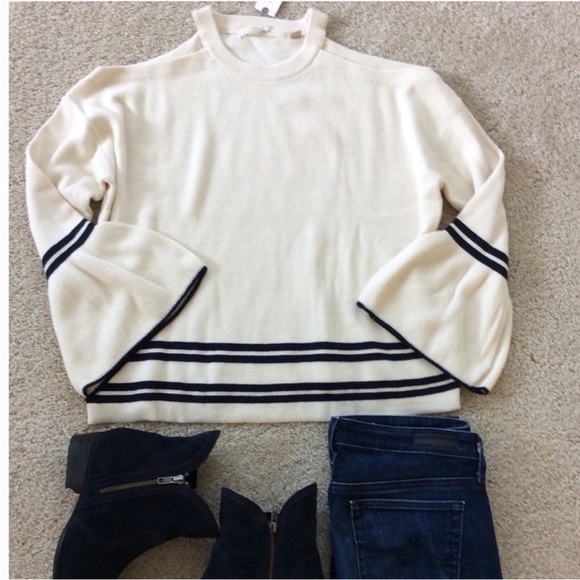 {Anthropologie} Leander Open Shoulder Top by Knitted & Knotted - Picture 2 of 5